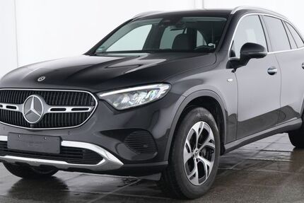 Mercedes-Benz GLC 300 16.921 km 57.555 &euro; Bad Oldesloe 23843