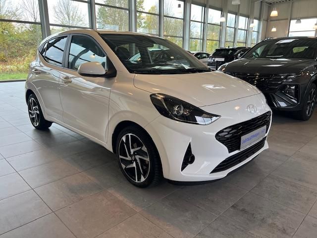 Hyundai i10 15.356 km 18.180 € Lübeck 23562