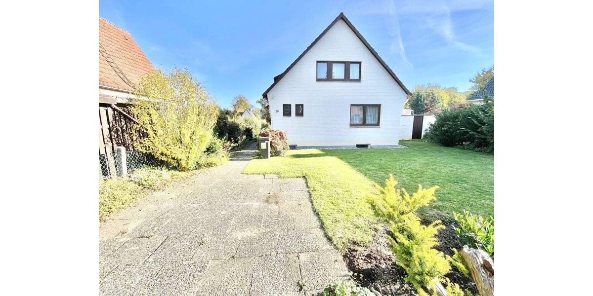 Mehrfamilienhaus, Wohnhaus Ratzeburg - 4 Zimmer, 109 m&sup2;, 185.000&euro; | Angebot:25705177
