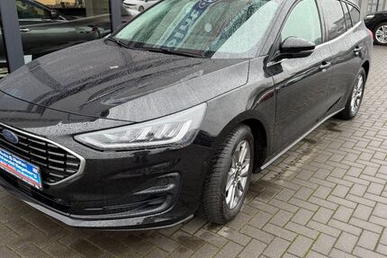 Ford Focus 42.800 km 21.290 &euro; Bad Segeberg 23795