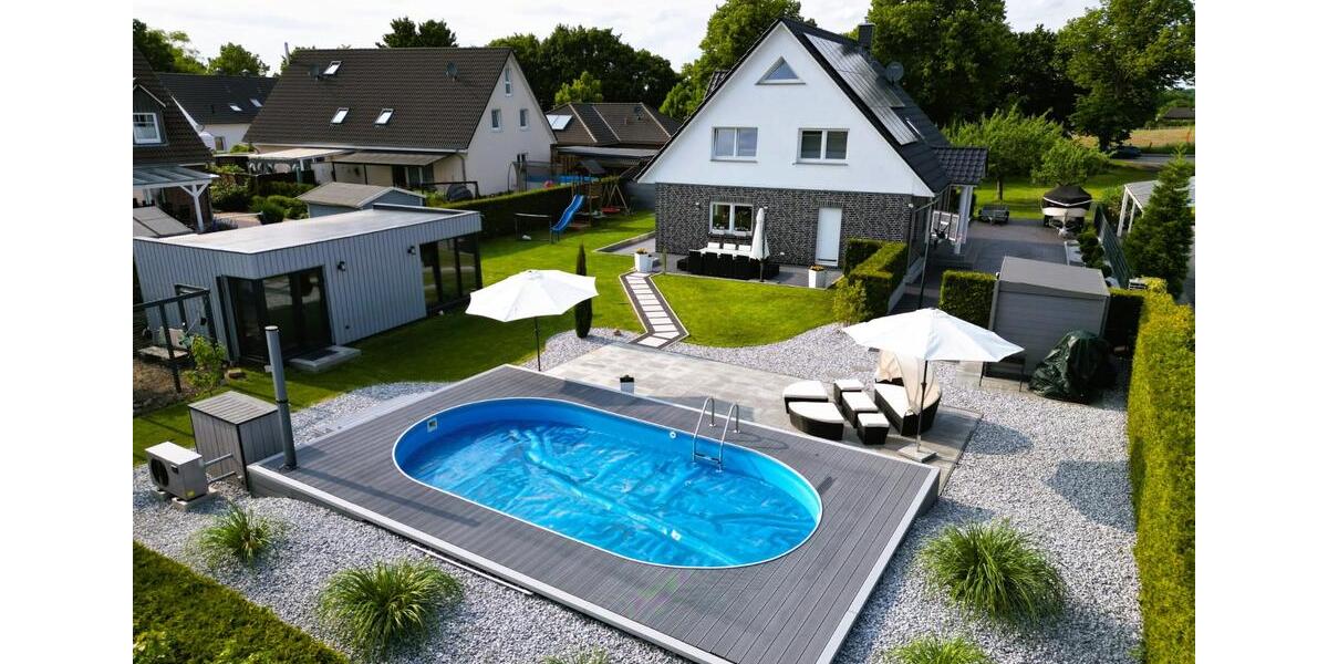 Einfamilienhaus Reinfeld (Holstein) - 8 Zimmer, 223 m&sup2;, 800.000&euro; | Angebot:25284687