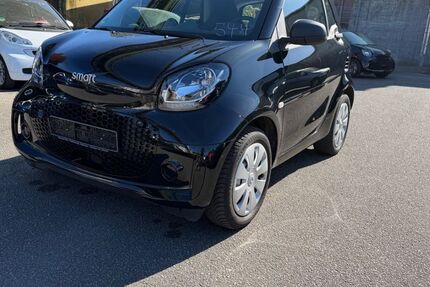 Smart ForTwo 36.900 km 10.490 &euro; Lübeck 23554