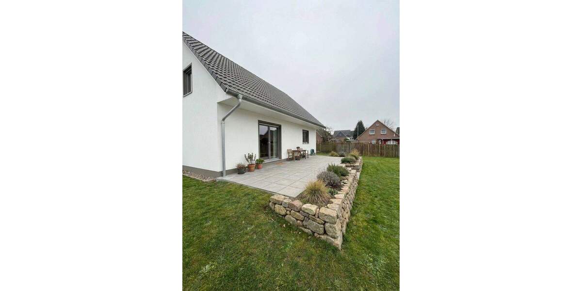 Neubau EFH, möbliert, 3 Schlafzimmer, exklusiv, Garten, Doppelgarage 6 zimmer