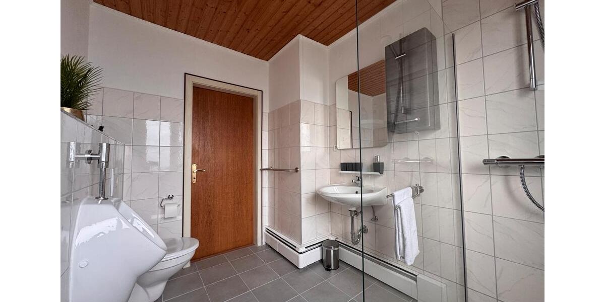 Etagenwohnung Lübeck Sankt Jürgen - 25&euro; | Angebot:26633870