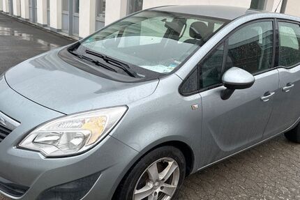 Opel Meriva 300.000 km 3.400 &euro; Lübeck 23560