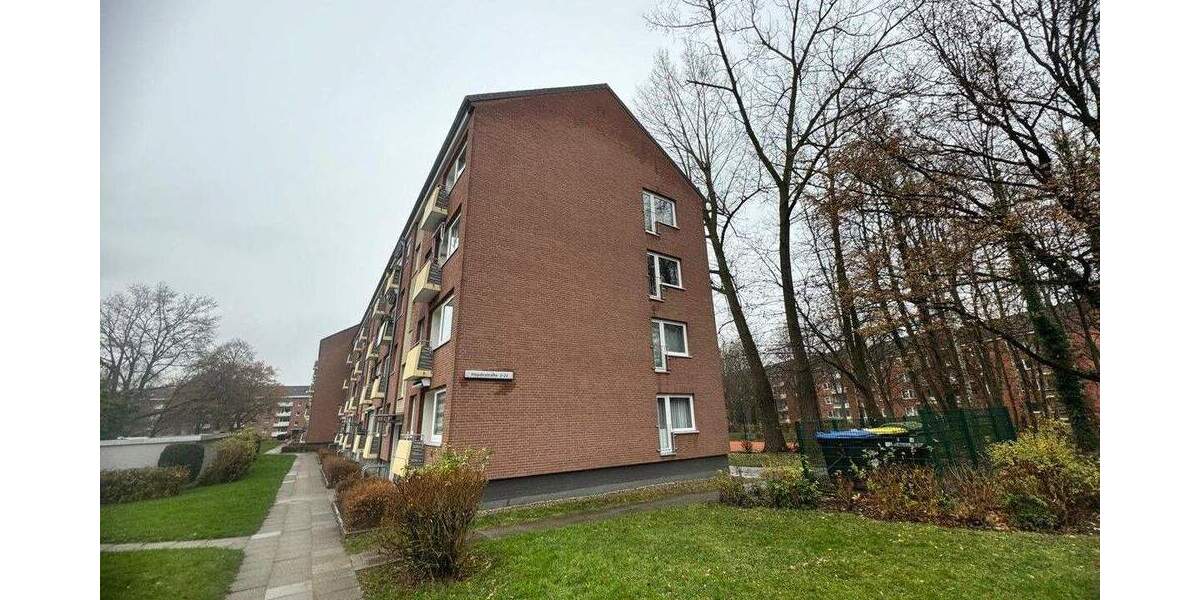 Etagenwohnung Lübeck-St. Lorenz-Nord St. Lorenz Nord - 2 Zimmer, 55 m&sup2;, 95.000&euro; | Angebot:24033972