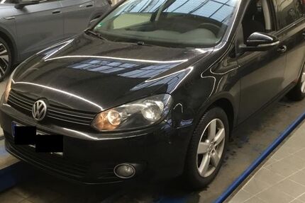 VW Golf 66.100 km 8.490 &euro; Lübeck 23554