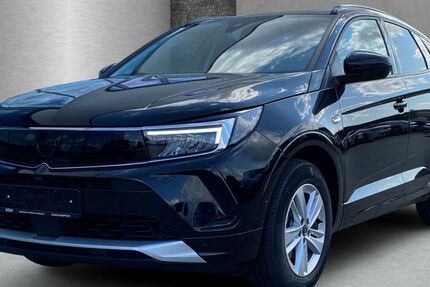 Opel Grandland (X) 29.830 km 20.450 &euro; Reinfeld/ Wesenberg 23858