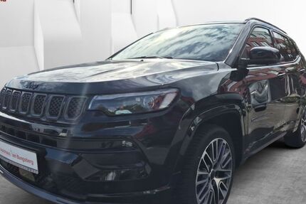 Jeep Compass 10.100 km 28.990 &euro; Lübeck 23554