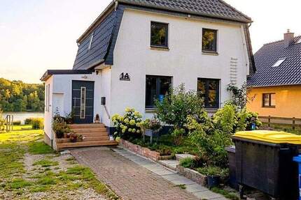 Haus Selmsdorf - 9 Zimmer, 214 m&sup2;, 460.000&euro; | Angebot:26319090