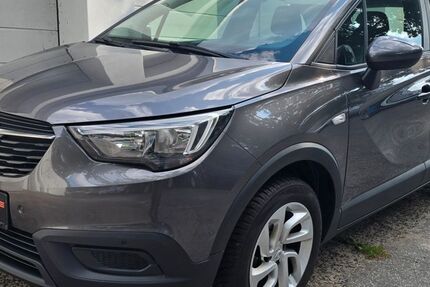 Opel Crossland (X) 113.000 km 10.990 &euro; Lübeck 23568