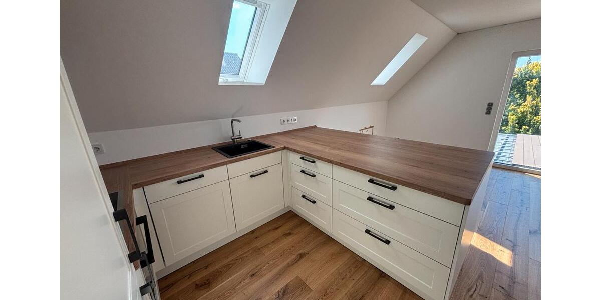 Dachgeschoßwohnung Neustadt in Holstein - 3 Zimmer, 70 m&sup2;, 327.000&euro; | Angebot:27016604