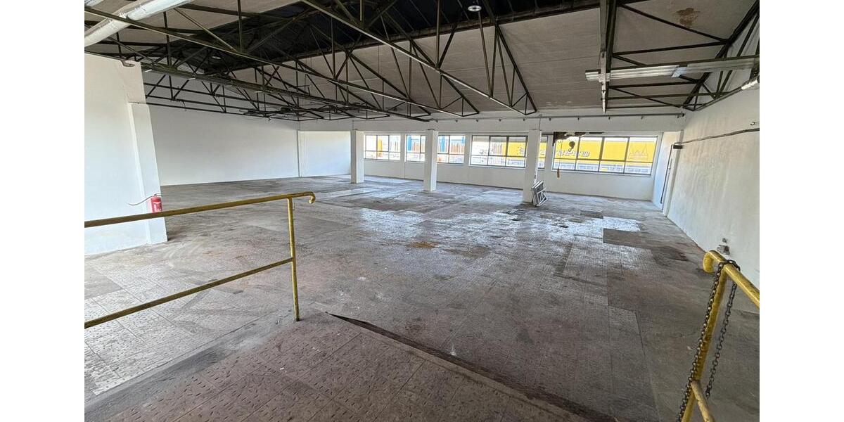 Gewerbeobjekt Lübeck Sankt Lorenz Nord - 2.700&euro; | Angebot:23640522