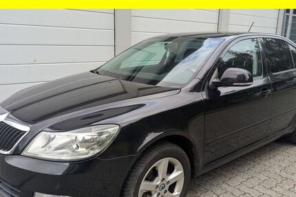 Skoda Octavia 208.004 km 4.150 &euro; Lübeck 23556