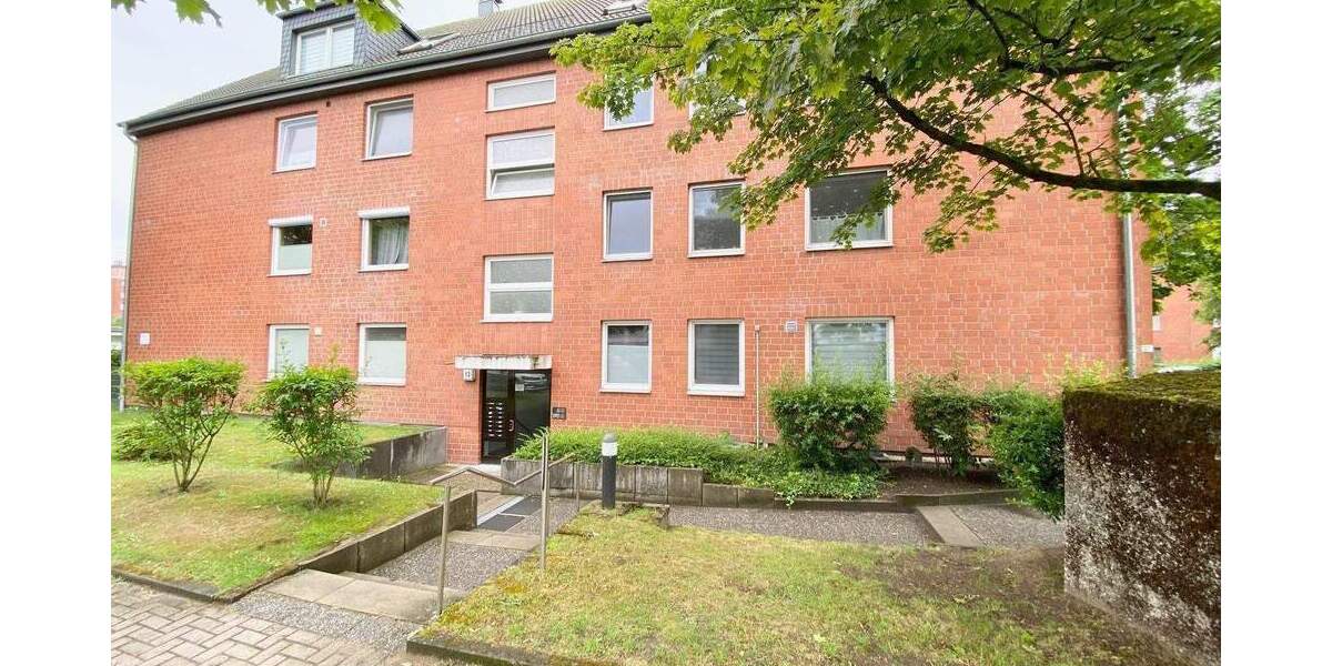 2,5 Zimmer Eigentumswohnung, ca. 73,9qm Wohnfläche nebst Balkon, Kelleranteil und Stellplatz in guter Lage von Lübeck St. Lorenz Nord 2 zimmer