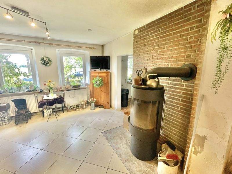 Doppelhaushälfte Rondeshagen Groß Weeden - 3 Zimmer, 115 m&sup2;, 220.000&euro; | Angebot:25745223