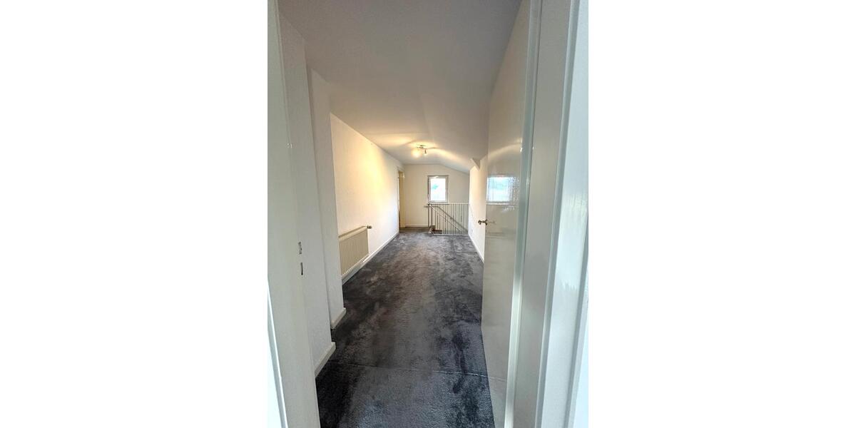 Einfamilienhaus Steinburg - 2 Zimmer, 100 m&sup2;, 310.000&euro; | Angebot:25251744