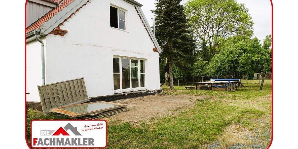 Vollsanierungsfähiges Gebäude auf Baugrundstück (Eigenland) zimmer