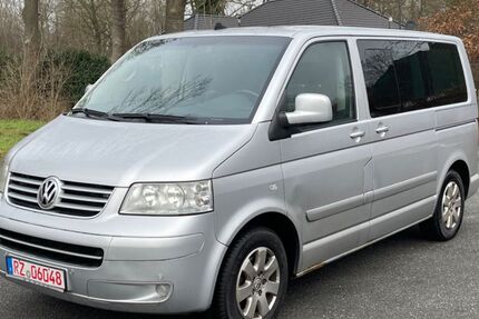 VW T5 Multivan 360.000 km 4.700 &euro; Kastorf 23847
