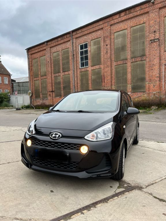 i10
