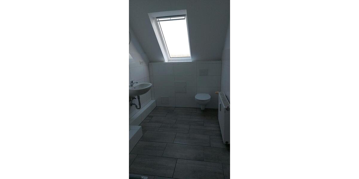Dachgeschoßwohnung Breitenfelde - 2 Zimmer, 42 m&sup2;, 300&euro; | Angebot:26208373