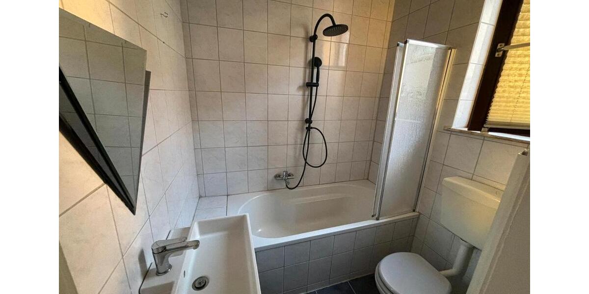 Mehrfamilienhaus, Wohnhaus Bad Oldesloe - 8 Zimmer, 170 m&sup2;, 289.900&euro; | Angebot:27077537