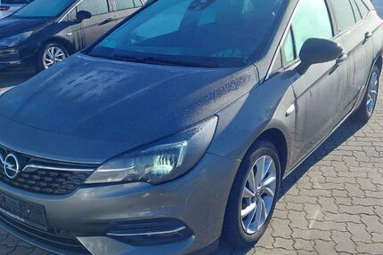 Opel Astra 58.900 km 15.690 &euro; Bad Segeberg 23795