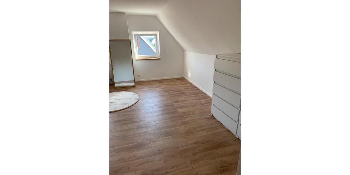 Doppelhaushälfte Lübeck Sankt Lorenz Nord - 6 Zimmer, 125 m&sup2;, 330.000&euro; | Angebot:26749330