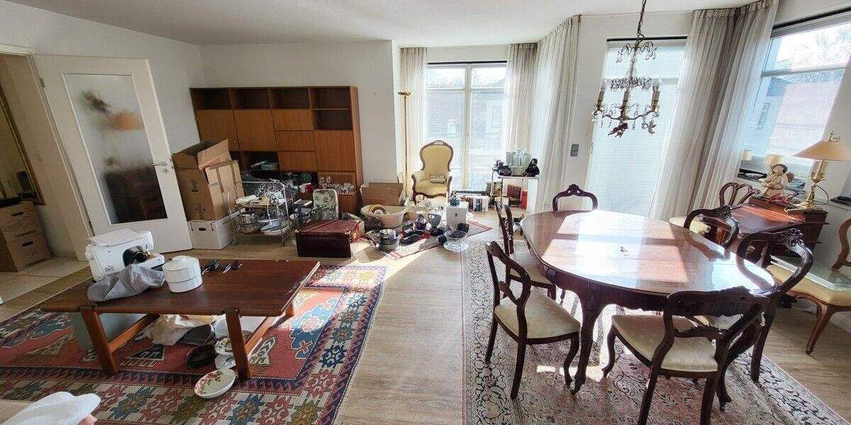 Etagenwohnung Bad Schwartau - 3 Zimmer, 109 m&sup2;, 1.630&euro; | Angebot:25601899