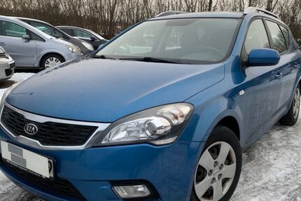 Kia ceed / Ceed 176.000 km 3.200 &euro; Stockelsdorf (Lübeck) 23617