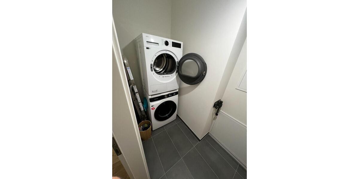 Etagenwohnung Lübeck Innenstadt - 4 Zimmer, 100 m&sup2;, 1.830&euro; | Angebot:24539917