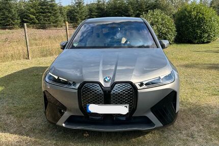 BMW iX 32.213 km 61.800 &euro; Mölln 23879