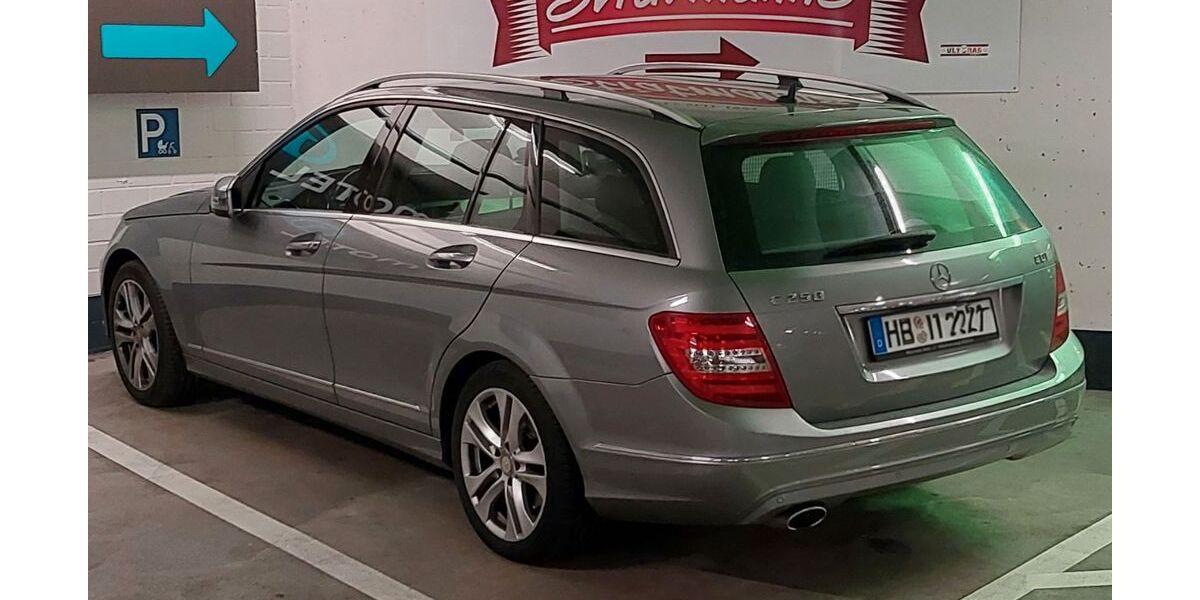 Mercedes-Benz C 250 231.000 km 10.900 &euro; Lübeck 23570