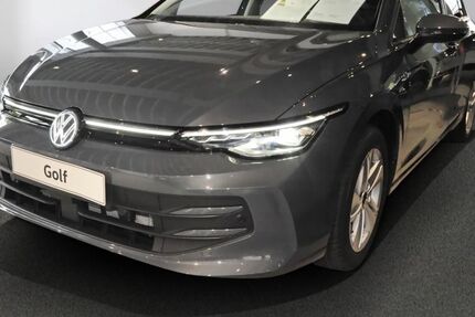 VW Golf 5.000 km 28.990 &euro; Lübeck 23560