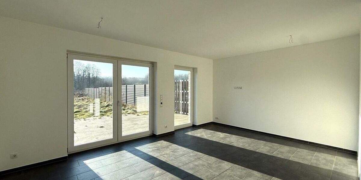 Doppelhaushälfte Scharbeutz - 4 Zimmer, 113 m&sup2;, 1.900&euro; | Angebot:25779599