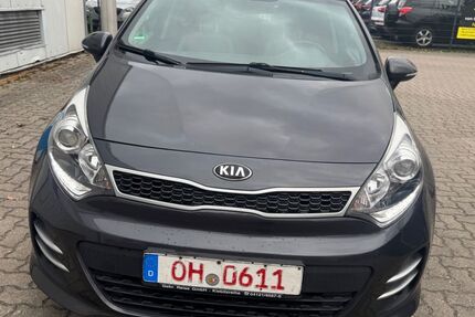 Kia Rio 199.000 km 4.299 &euro; Stockelsdorf 23617