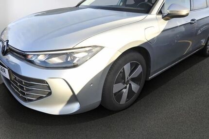 VW Passat Variant 25.500 km 35.880 &euro; Bad Segeberg 23795