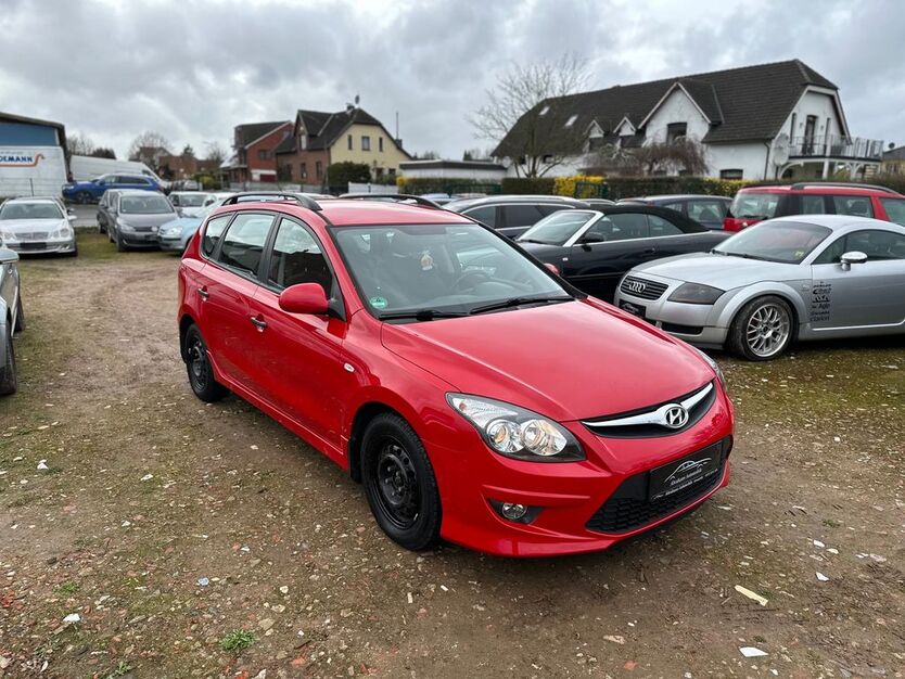 Hyundai i30 63.000 km 6.894 € Ahrensbök 23623