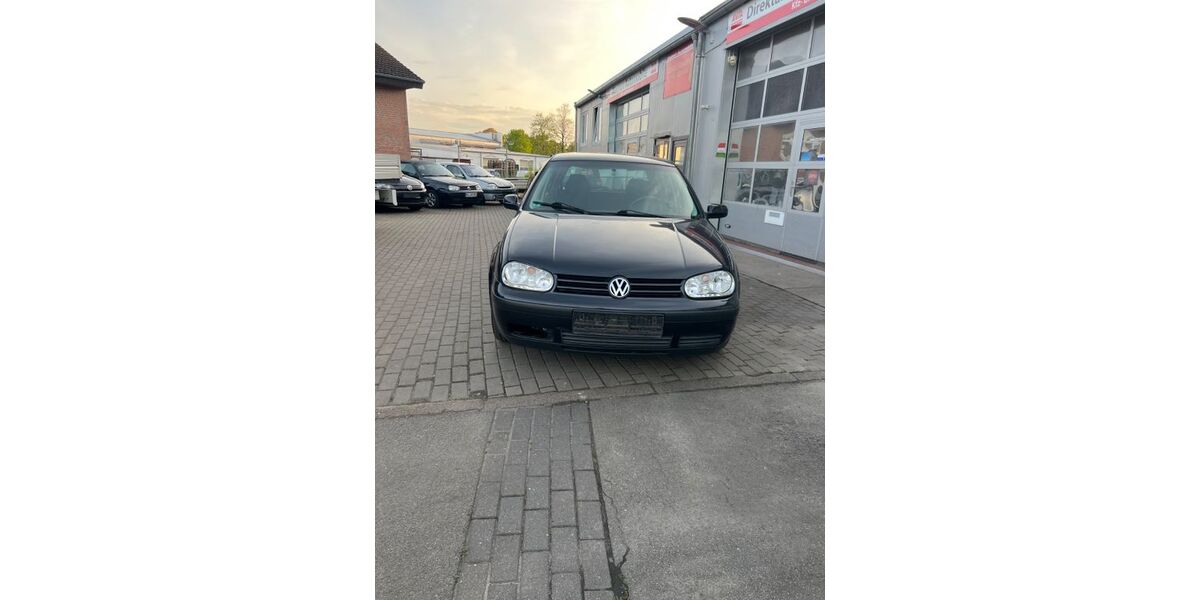 VW Golf 274.544 km 990 &euro; Lübeck 23560