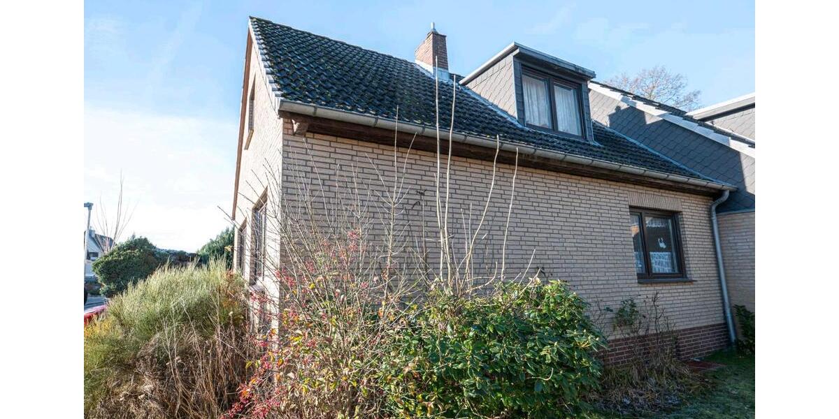 Doppelhaushälfte Bad Schwartau - 3.5 Zimmer, 85 m&sup2;, 265.000&euro; | Angebot:26067421