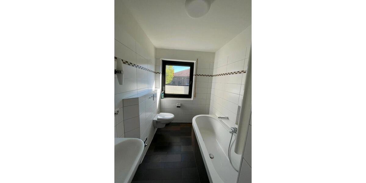 Erdgeschoßwohnung Mölln - 3.5 Zimmer, 110 m&sup2;, 1.150&euro; | Angebot:26395591
