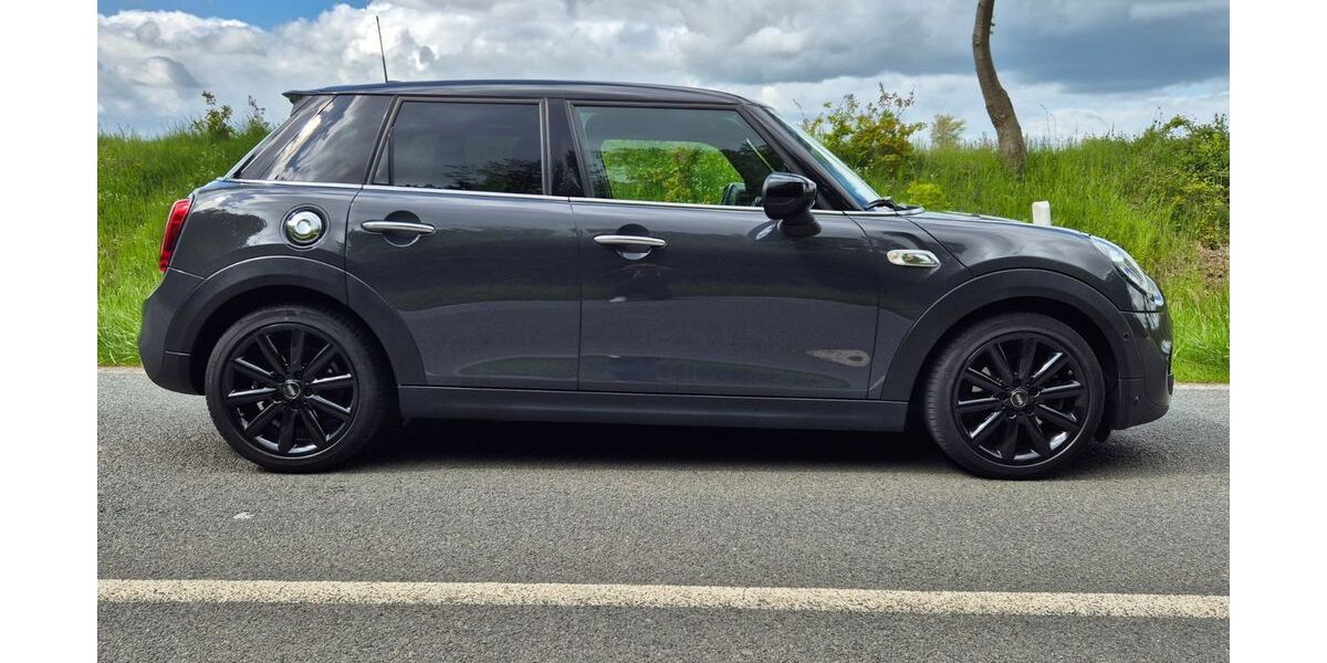 Mini Cooper S 76.570 km 19.900 &euro; Schönberg 22929