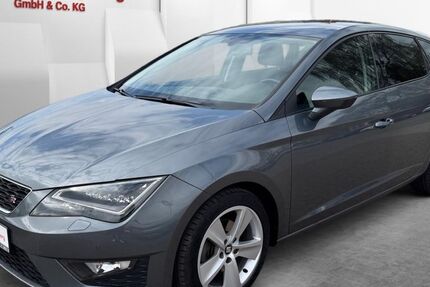 Seat Leon 117.067 km 10.990 &euro; Lübeck 23554
