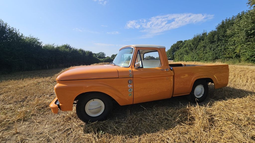 Ford F 100 80.000 km 21.000 &euro; Wulfsfelde 23820