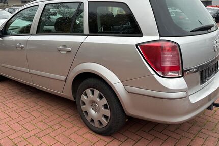 Opel Astra 238.000 km 2.300 &euro; Lübeck 23560