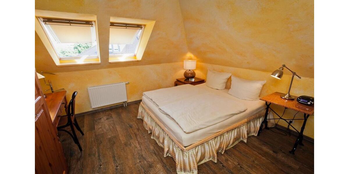 Dachgeschoßwohnung Neustadt in Holstein - 2 Zimmer, 61 m&sup2;, 1.060&euro; | Angebot:25934968