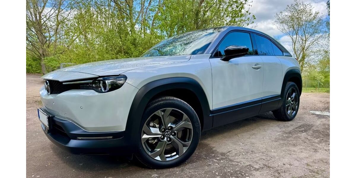 Mazda MX-30 18.550 km 14.400 &euro; lübeck 23562