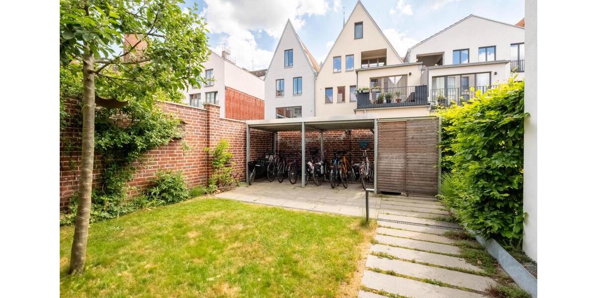 Maisonettenwohnung Lübeck Innenstadt - 2 Zimmer, 100 m&sup2;, 1.700&euro; | Angebot:25364793