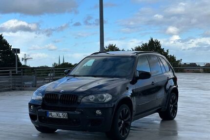 BMW X5 277.000 km 11.900 &euro; Lübeck 23558