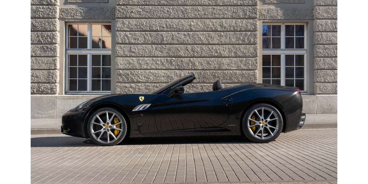Ferrari California 23.000 km 119.500 &euro; Seedorf 23823